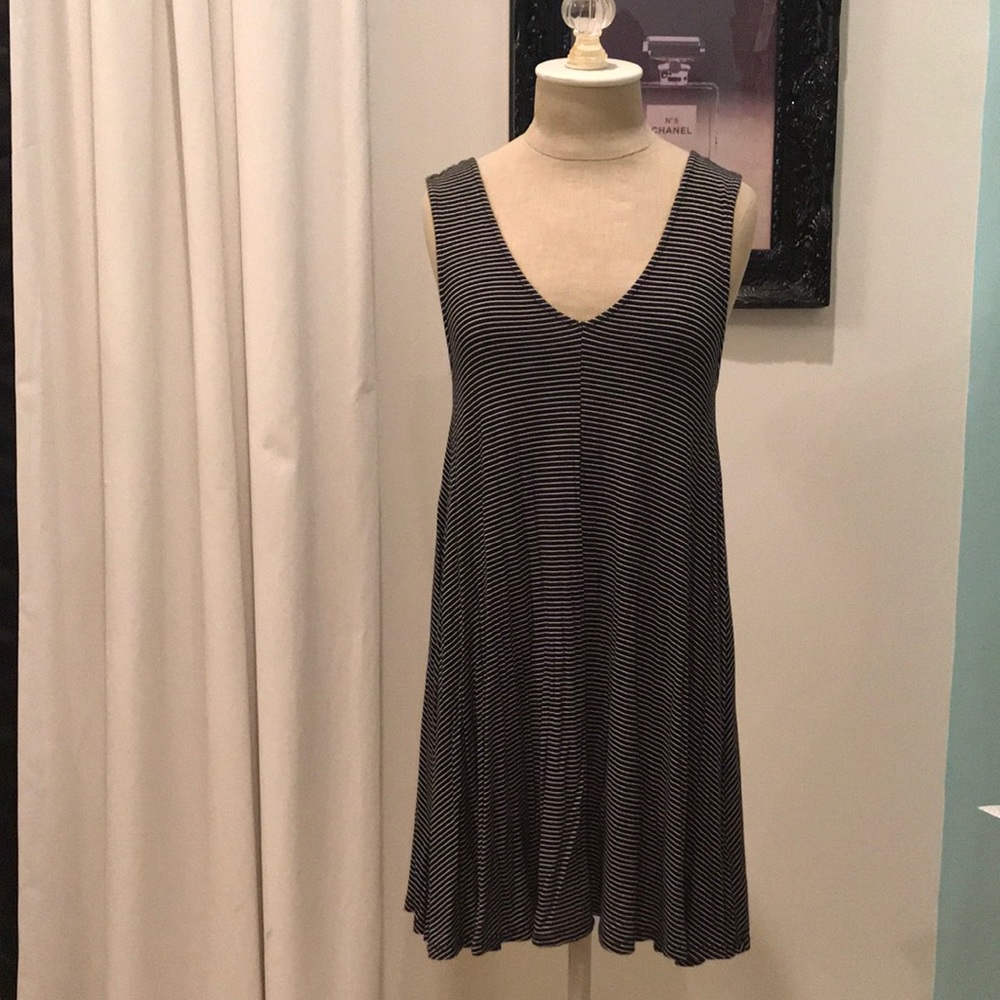 Black and white dress